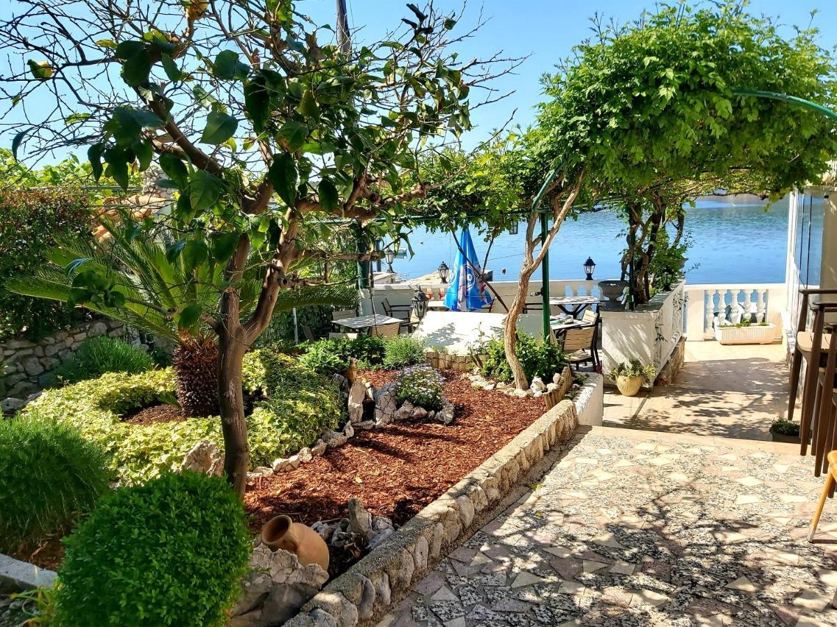 Meduza B&B Barbat na Rabu 외부 사진